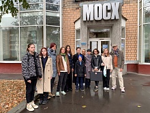 5 "А","Б" классы на выставке в МОСХ